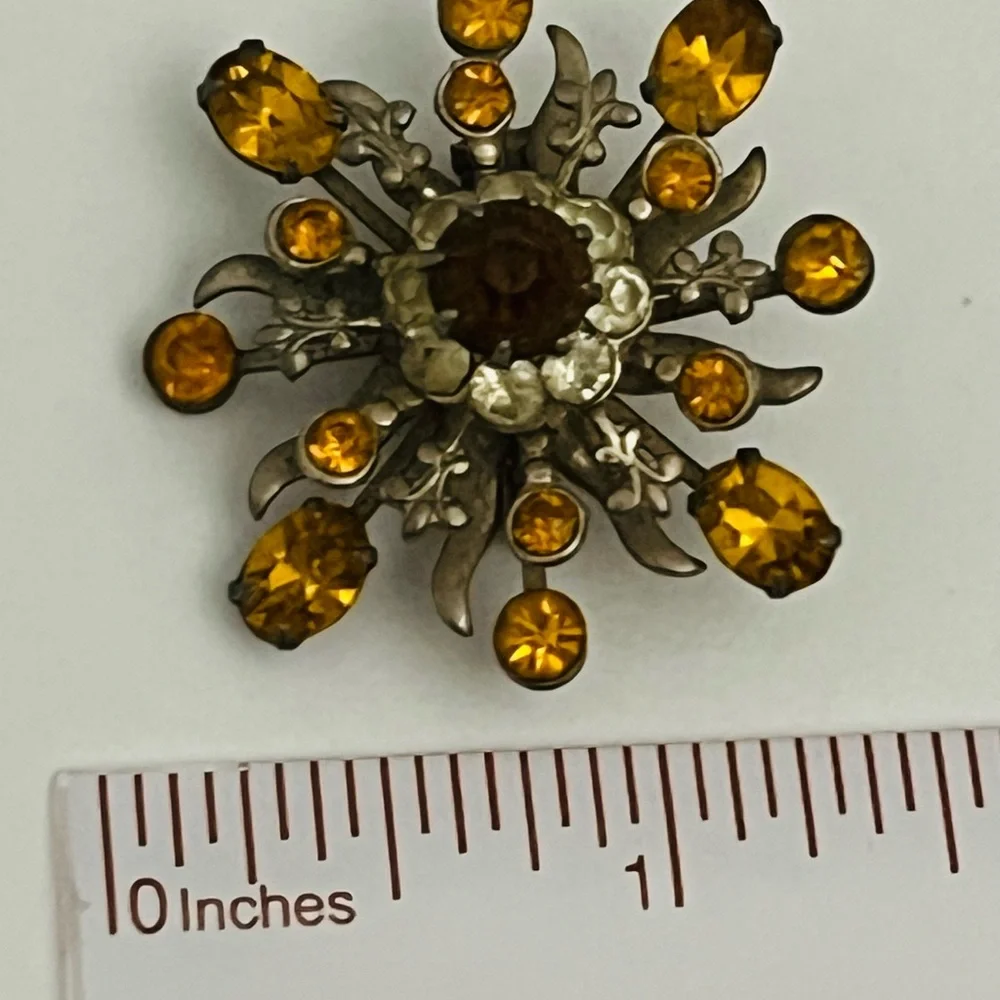 Vintage Amber Rhinestone Atomic Starburst Brooch 1.25” Mid Century Spray Pin